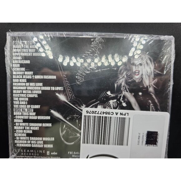 Lady Gaga "Born This Way" CD Album New Sealed Case With Artwork - Picture 6 of 9